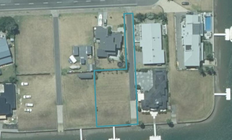 145B South Highway West, Whitianga - Carousel 1