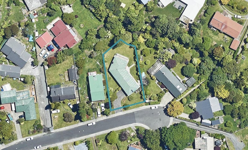 14 Amokura Street, Fairy Springs, Rotorua - Carousel 1