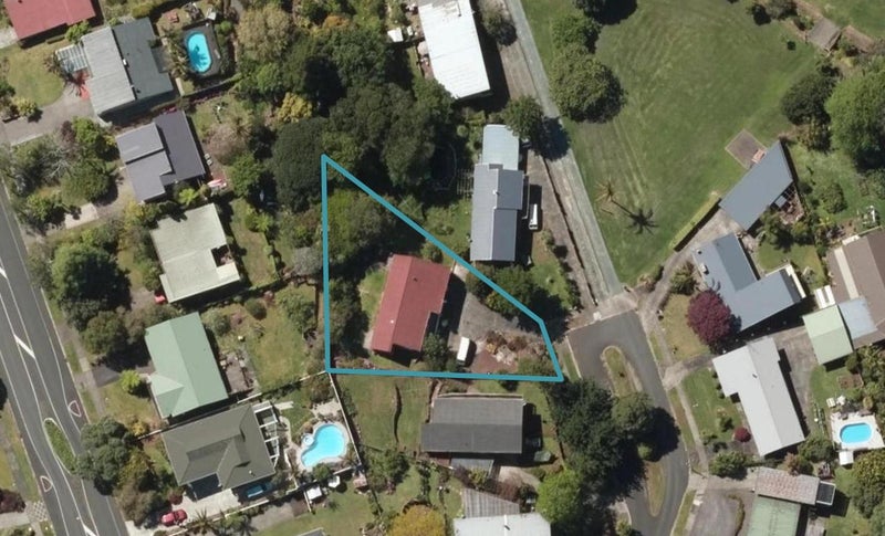 9 Rugby Place, Kamo, Whangarei - Carousel 1