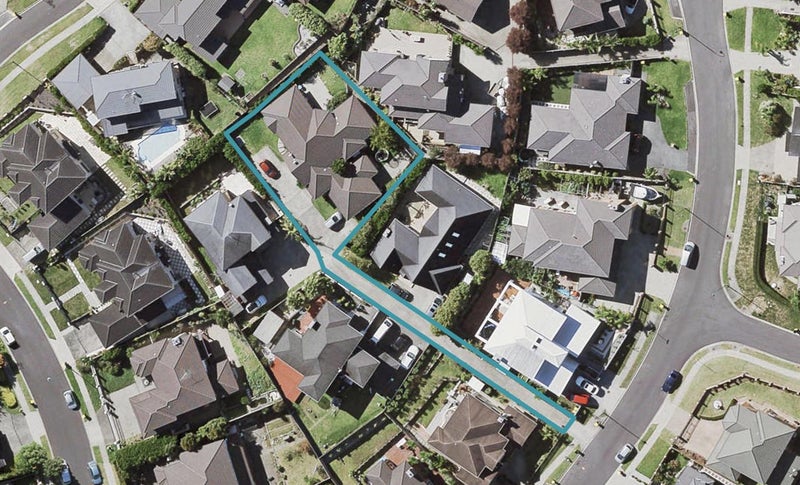 14 Kilkelly Avenue, Pinehill, Auckland - Carousel 1