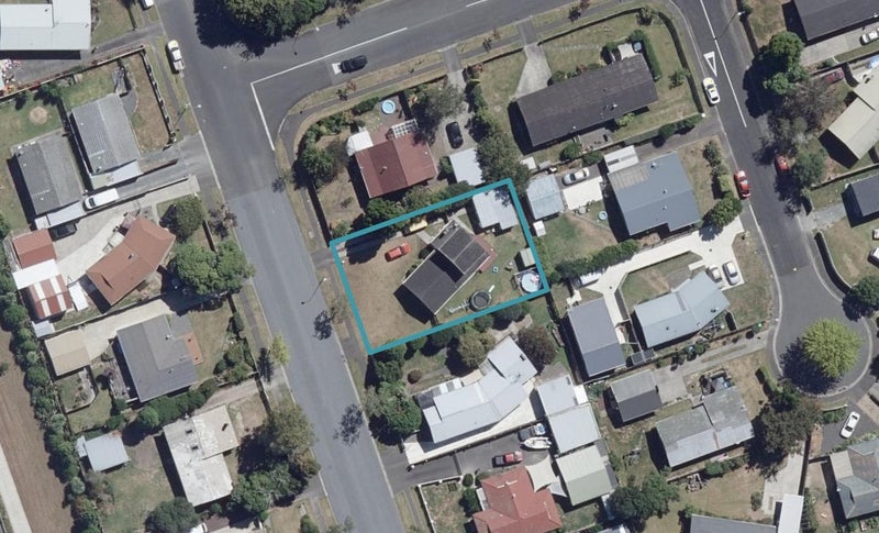 50 Fairview Street, Fairview Downs, Hamilton - Carousel 1