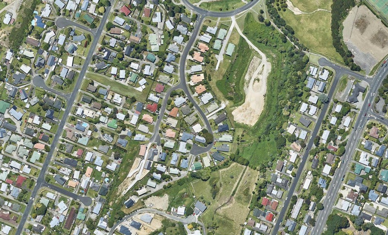 20 Sunvale Place, Gate Pa, Tauranga - Carousel 1