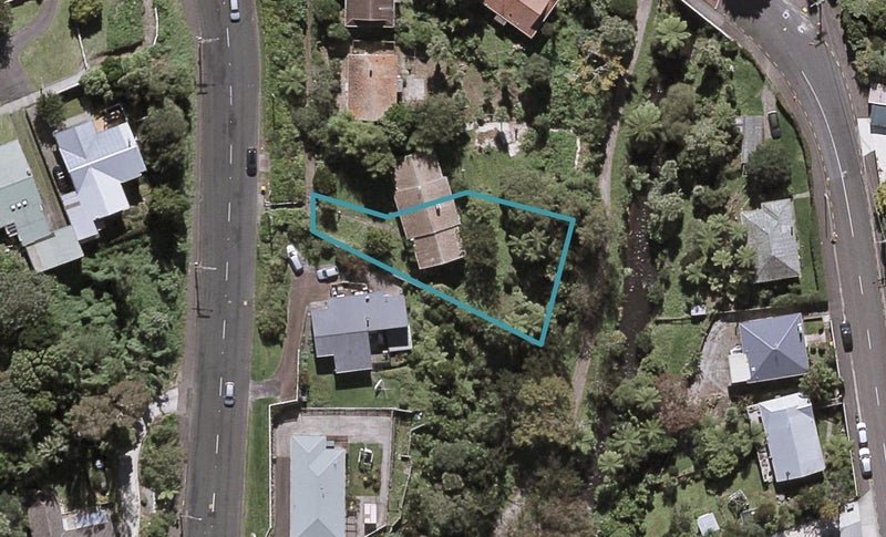 13 Frankley Road, Westown, New Plymouth - Carousel 1