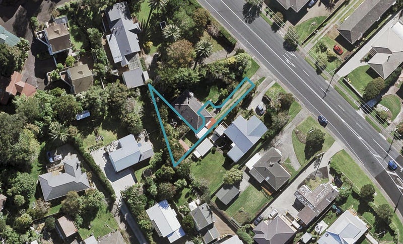 280D Glenfield Road, Glenfield, Auckland - Carousel 1