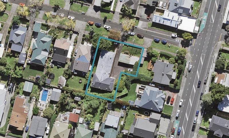 1/4 Shaw Street, Kingsland, Auckland - Carousel 1