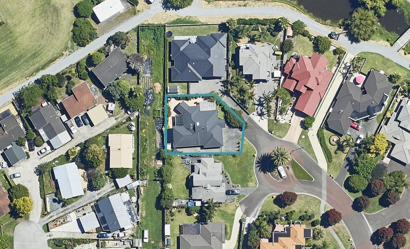 81 Santa Barbara Drive, Papamoa Beach, Papamoa - Carousel 1