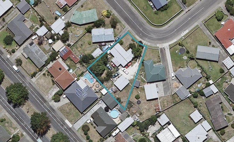 23 Dover Road, Flaxmere, Hastings - Carousel 1