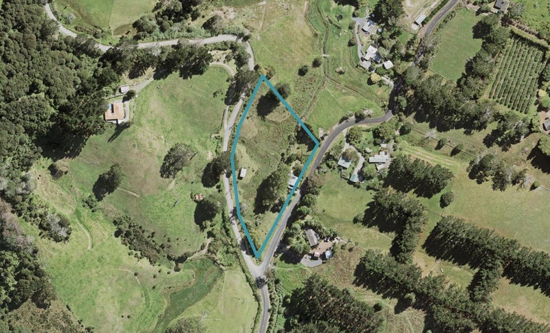 19 Coulter Road, Swanson, Auckland - Carousel 1