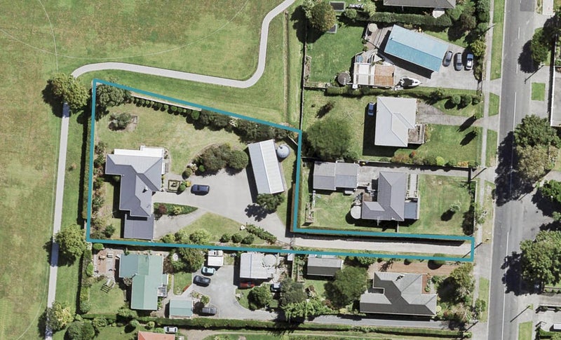 32 Tapu Road, Huapai, Kumeu - Carousel 1