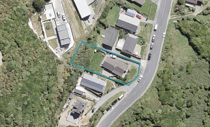 129 Maungaraki Road, Korokoro, Lower Hutt - Carousel 1