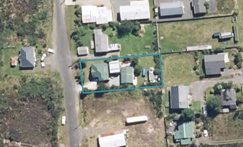 8 Ward Street, WAIMARINO, OWHANGO - Carousel 1