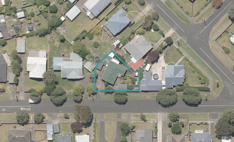 8A Swiss Avenue, Gonville, Whanganui - Carousel 1