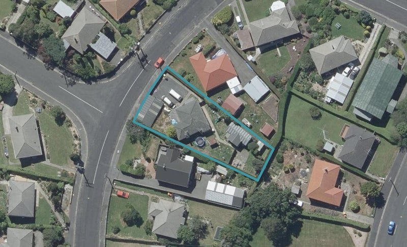 64 Hillary Street, Liberton, Dunedin - Carousel 1