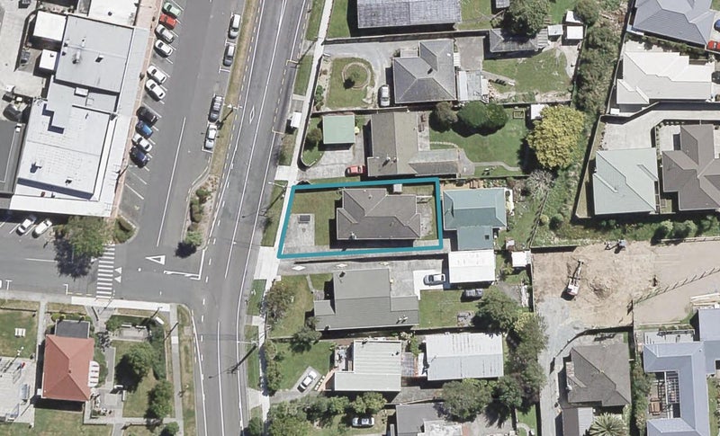 211 Stokes Valley Road, Stokes Valley, Lower Hutt - Carousel 1