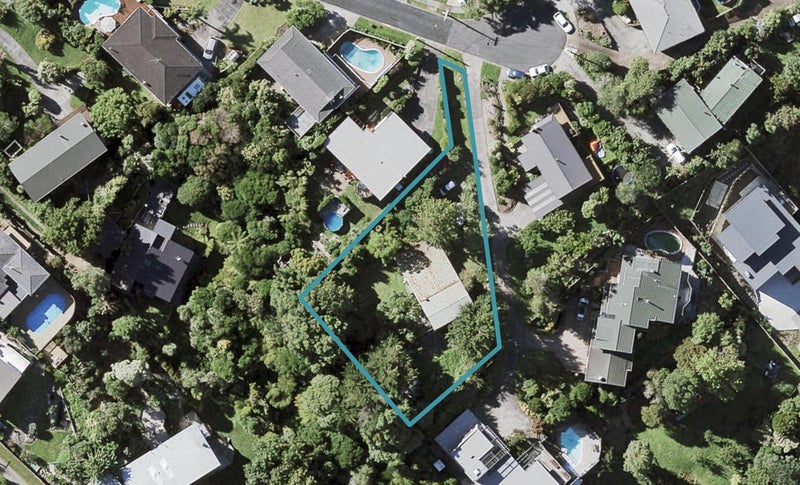 7 Gibson Place, Mellons Bay, Auckland - Carousel 1