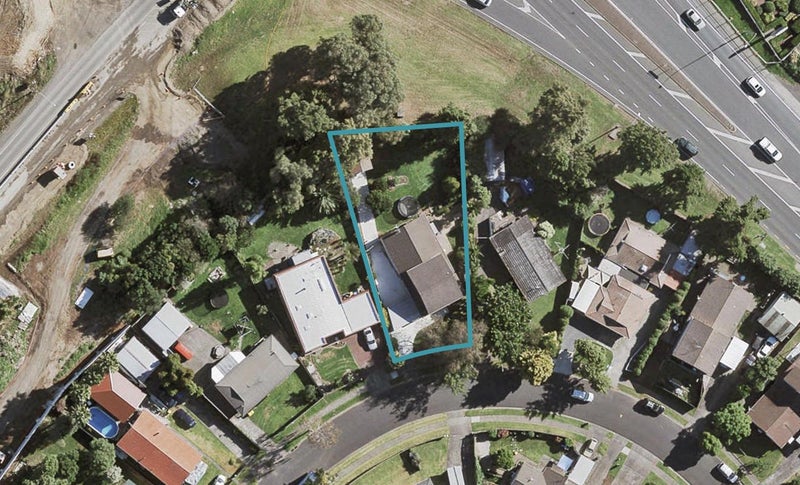 50 Challen Close, Conifer Grove, Takanini - Carousel 1
