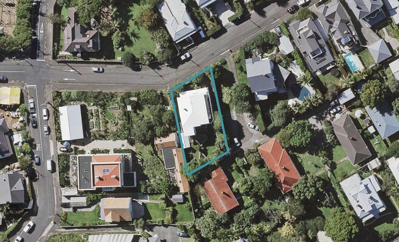 11 Kerr Street, Devonport, Auckland - Carousel 1