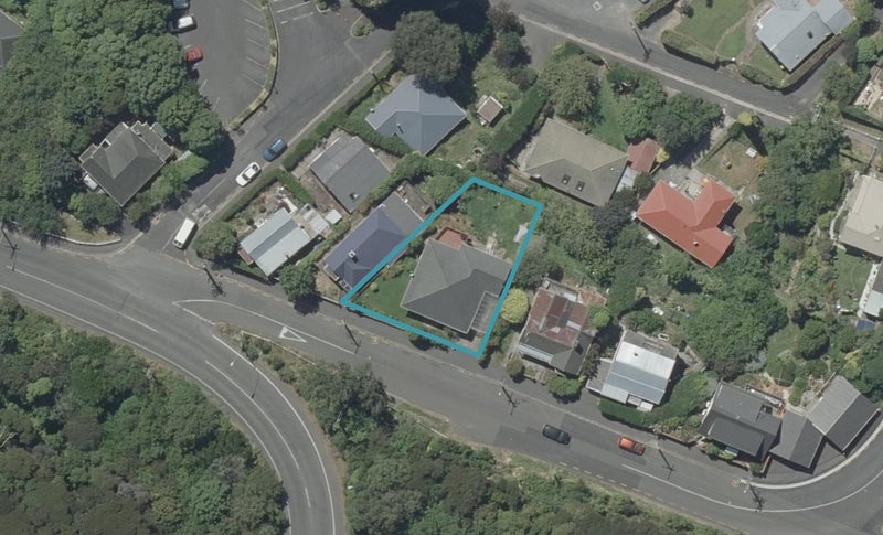 85 Opoho Road, Opoho, Dunedin - Carousel 1