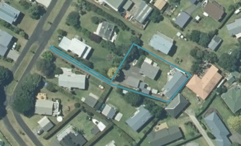 11 Robyn Crescent, Hahei, Whitianga - Carousel 1