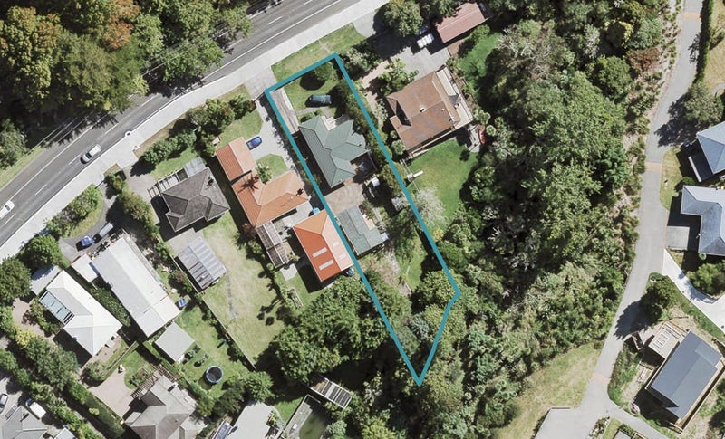 522 West Coast Road, Oratia, Auckland - Carousel 1