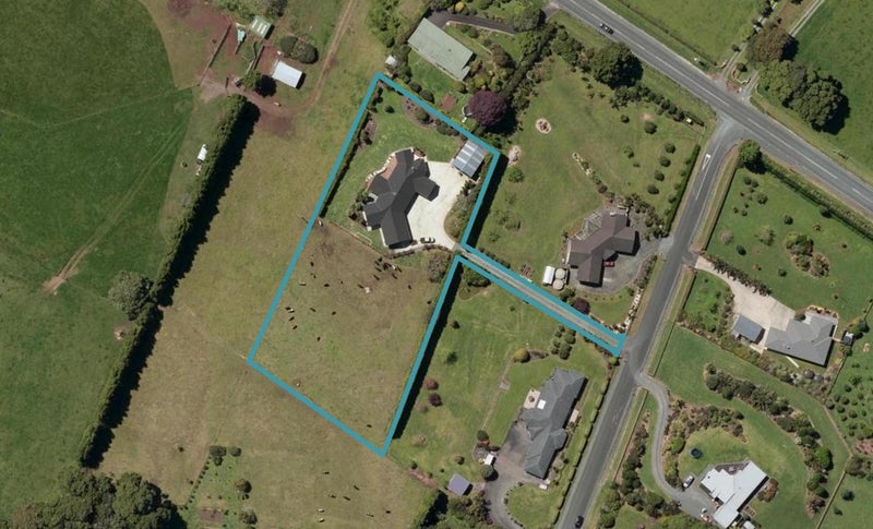 10 Glen Bruce Place, Whangarei - Carousel 1