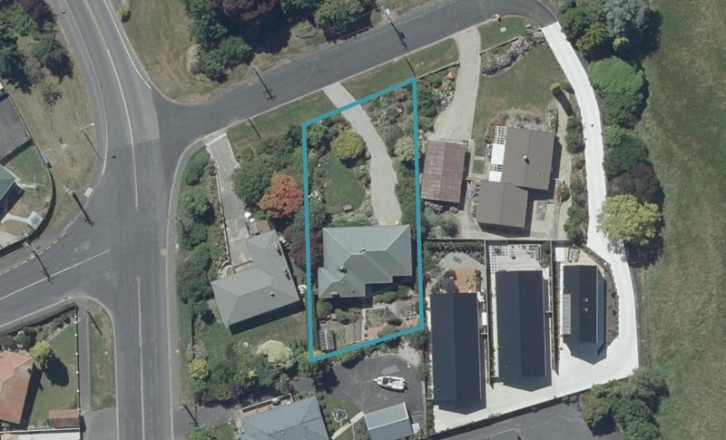 2 Boundary Road, Kinmont Park, Mosgiel - Carousel 1