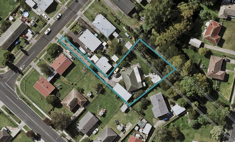 38 Ingram Crescent, Otara, Auckland - Carousel 1