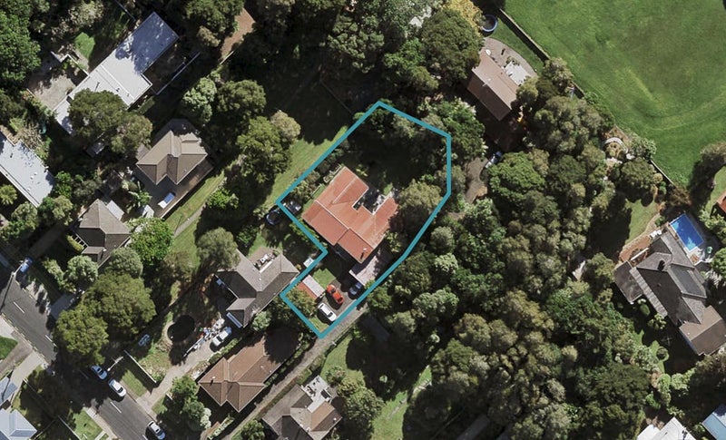 47 Hillcrest Avenue, Hillcrest, Auckland - Carousel 1
