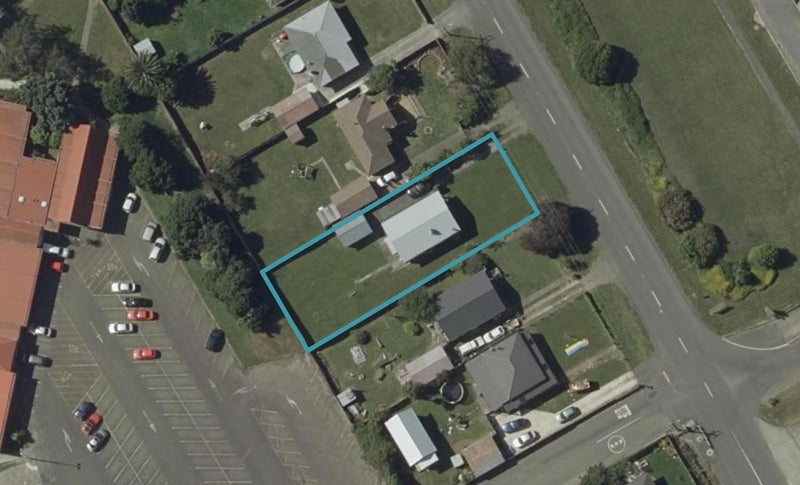 7 Reserve Road, Longburn, Palmerston North - Carousel 1