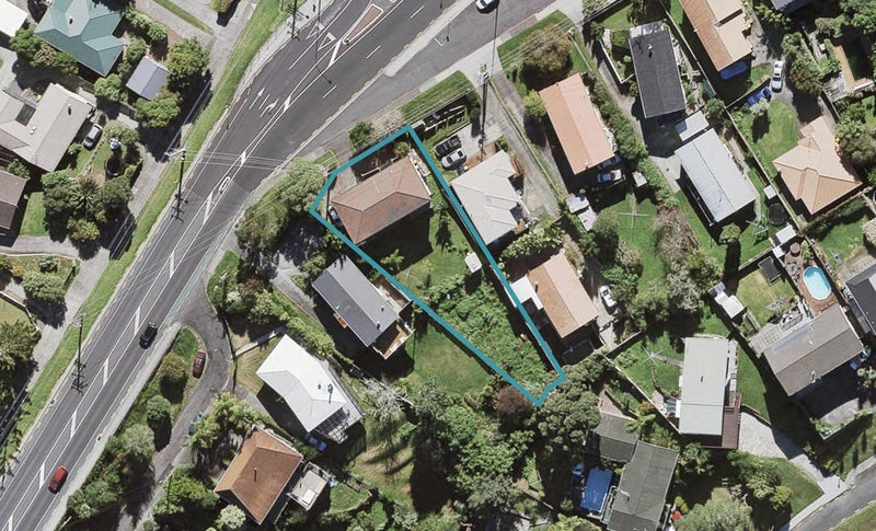 1 Royal Road, Massey, Auckland - Carousel 1
