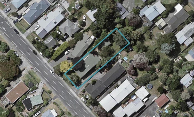 77 Martin Road, Paraparaumu Beach, Paraparaumu - Carousel 1