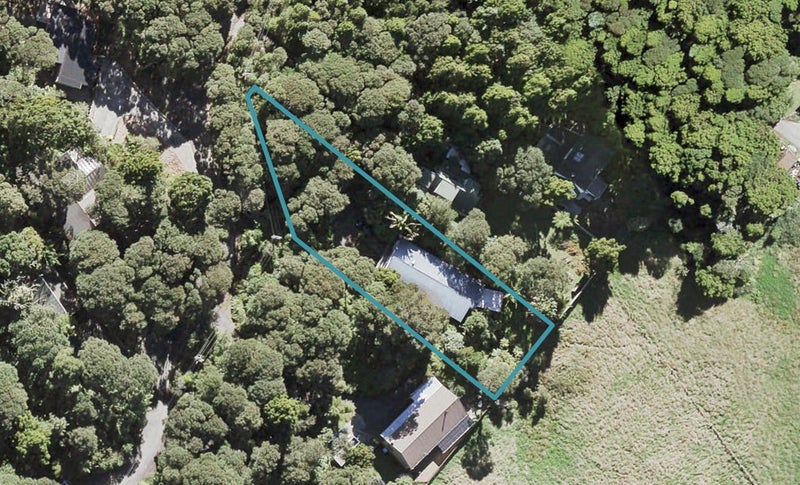21 Napuka Road, Henderson Valley, Auckland - Carousel 1
