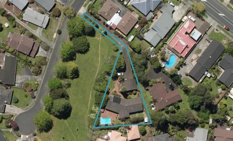 7 Elgin Place, Kamo, Whangarei - Carousel 1
