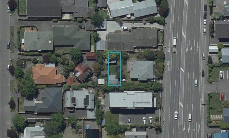 15D Whitmore Street, Edgeware, Christchurch - Carousel 1
