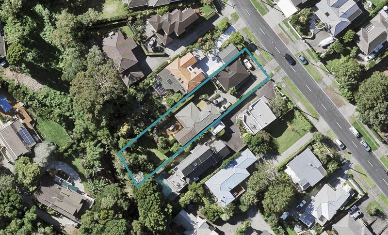 43 Churchill Road, Cockle Bay, Auckland - Carousel 1