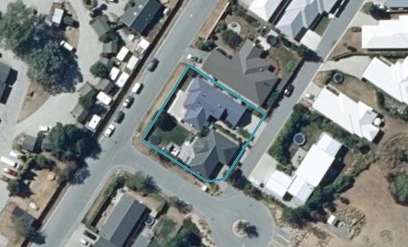 2/1 Maple Court, Arthurs Point, Queenstown - Carousel 1