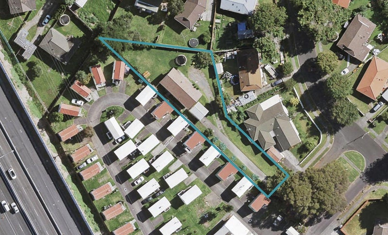 3 Cunningham Place, Conifer Grove, Takanini - Carousel 1