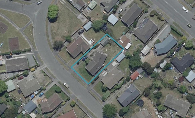17 Medina Crescent, Parklands, Christchurch - Carousel 1