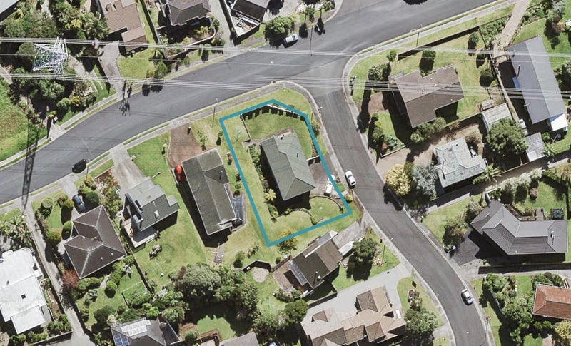 1 Mauretania Place, Lynfield, Auckland - Carousel 1