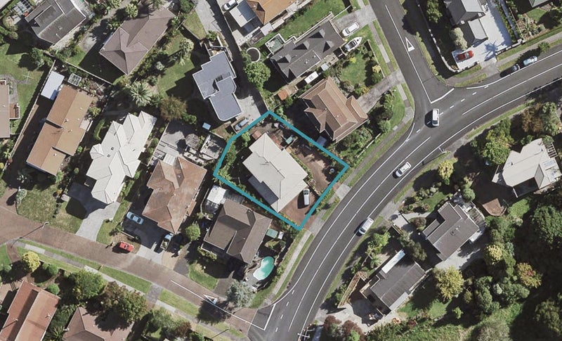 60 Eugenia Rise, Totara Heights, Auckland - Carousel 1