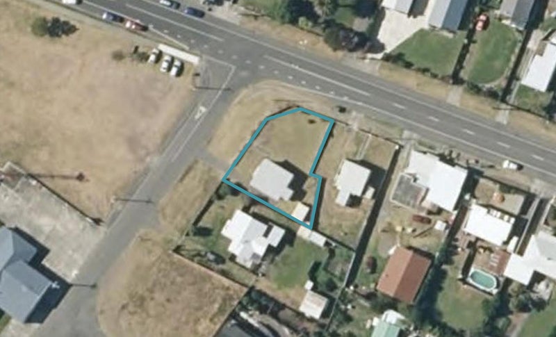 2 Dawick Street, Foxton Beach, Foxton - Carousel 1