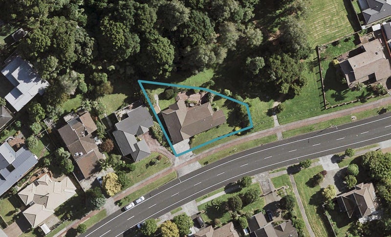 82 Charles Prevost Drive, The Gardens, Auckland - Carousel 1