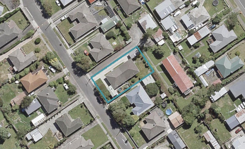 1/8 Hildreth Street, Trentham, Upper Hutt - Carousel 1