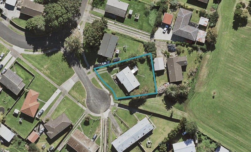 74 Chingford Close, Mangere, Auckland - Carousel 1