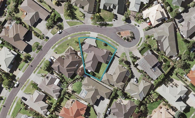 15 Limerick Place, Dannemora, Auckland - Carousel 1