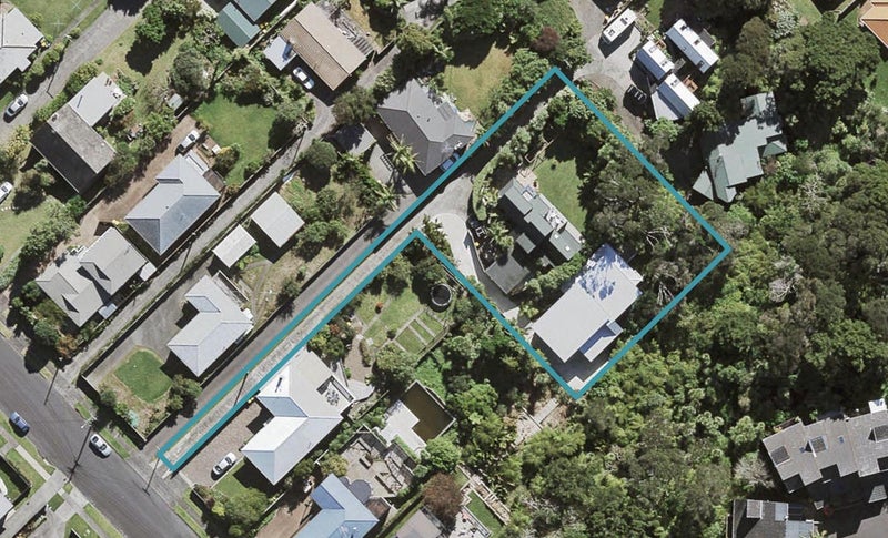 1/15 Beatrice Avenue, Hillcrest, Auckland - Carousel 1