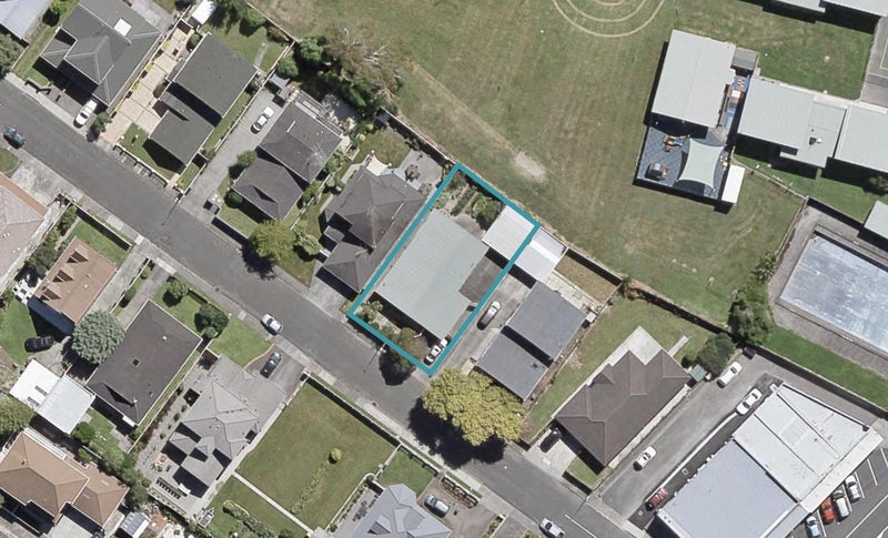35 De Menech Grove, Avalon, Lower Hutt - Carousel 1