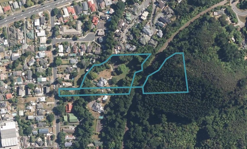 27 Cruickshank Road, Clouston Park, Upper Hutt - Carousel 1
