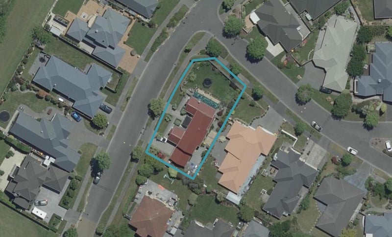 44 Glasnevin Drive, Casebrook, Christchurch - Carousel 1