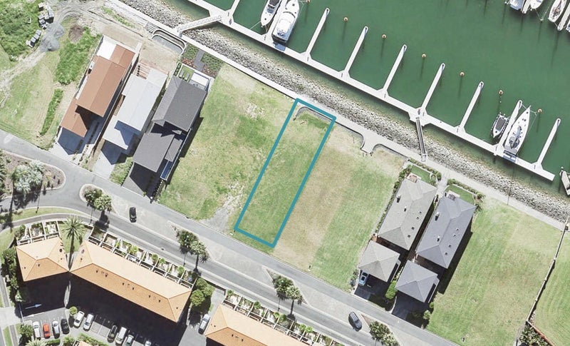 17 Rue D' Amarres, GULF HARBOUR, WHANGAPARAOA - Carousel 1
